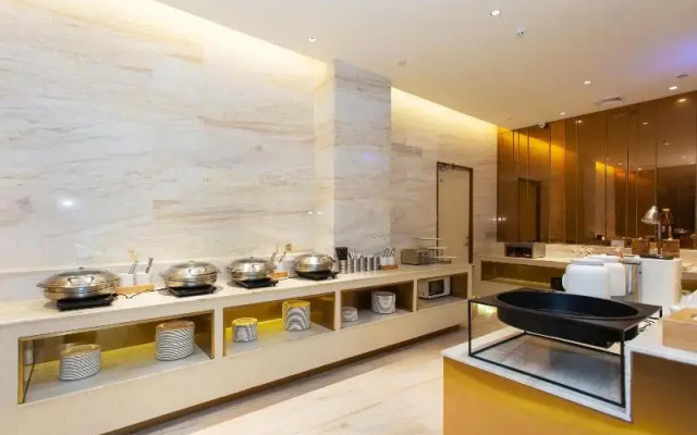 Ji Hotel (Wenzhou Shangjiang Road)