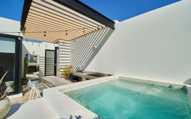 Sanctuary PH4 By Lockey