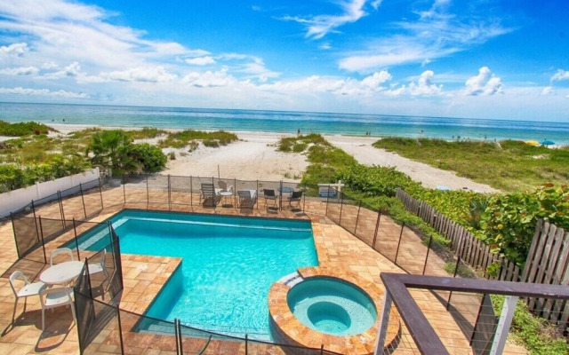 Sunshine's Hideaway by RedAwning