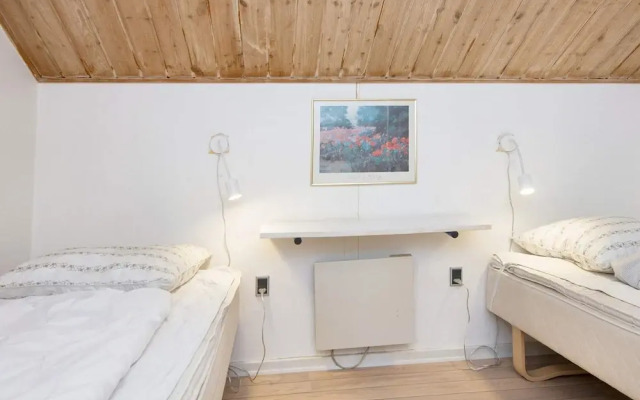 8 Person Holiday Home in Oksbol
