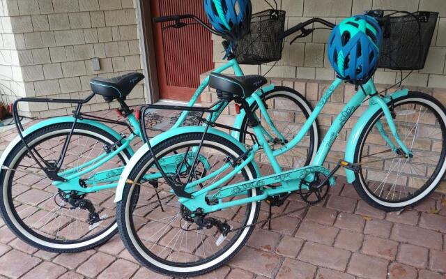 Secret Beach B&B Suites