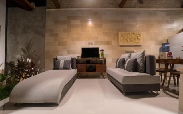Royani Villa – Guest Rooms – Sukawati