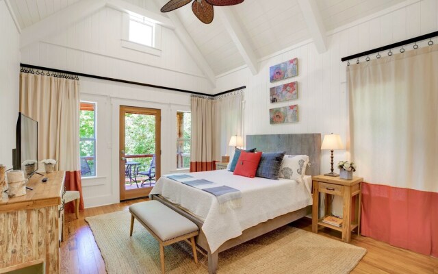 New Braunfels' #1 Getaway