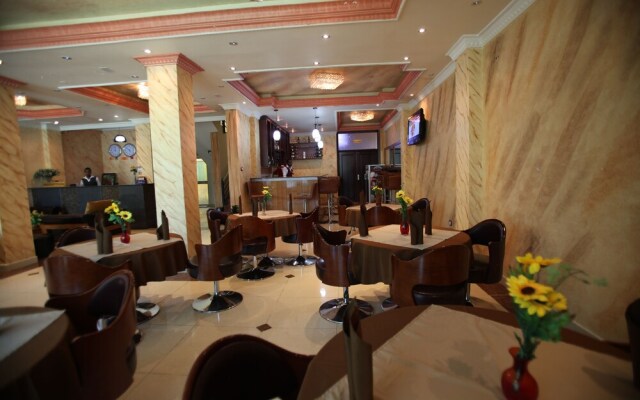 Ark Hotel Addis