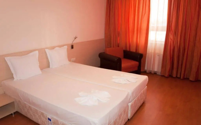 Hotel Astra