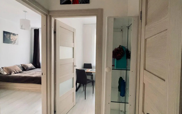 Апартаменты на Аллее Арцеуловская 21с1