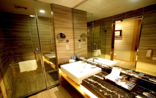 Manhattan Hotel