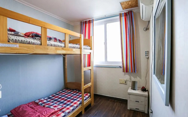 Tongyeong Gooreum Guest House
