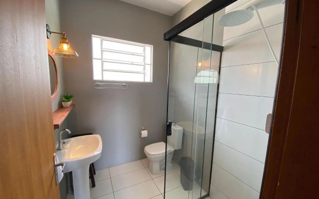 Apto temático Bauernmalerei Centro Pomerode