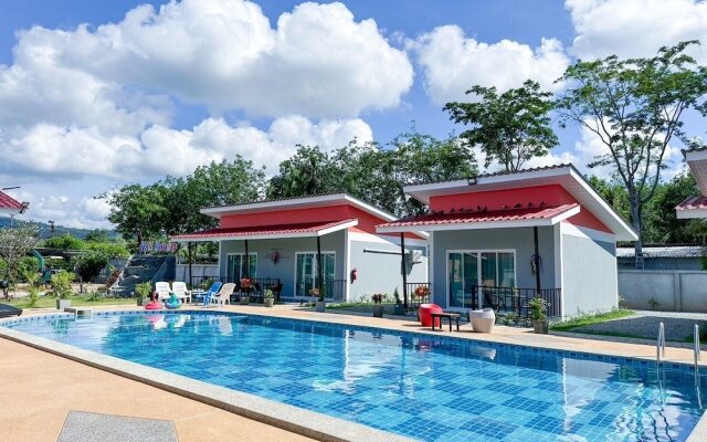 Patcharee Resort