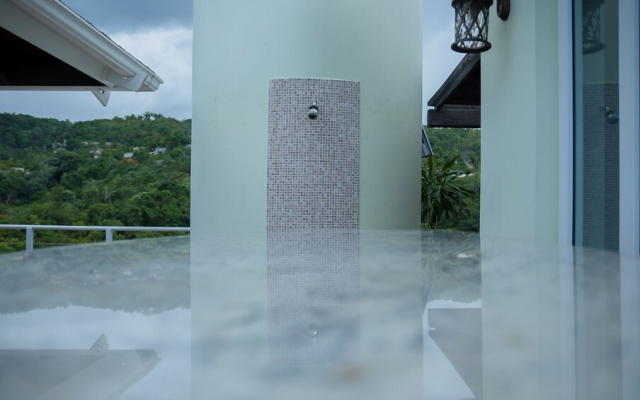 Seaview Villa