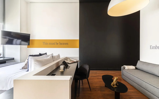 Collection Suites by Kukun