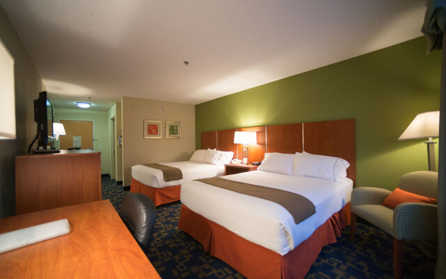 Holiday Inn Express & Suites Raleigh North - Wake Forest, an IHG Hotel