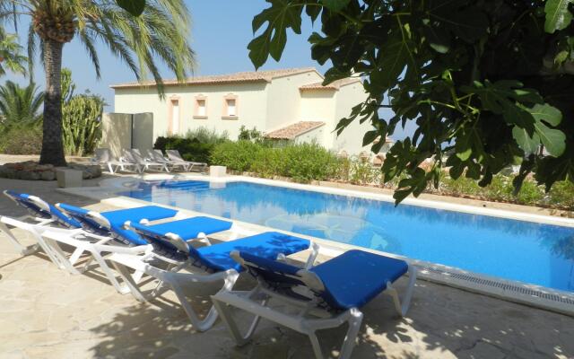 Villa Fig Tree Para 8 Personas