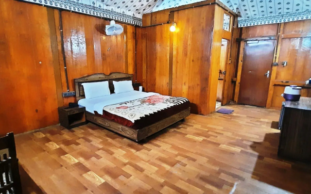Lake Alpi resort Kumbhalgarh