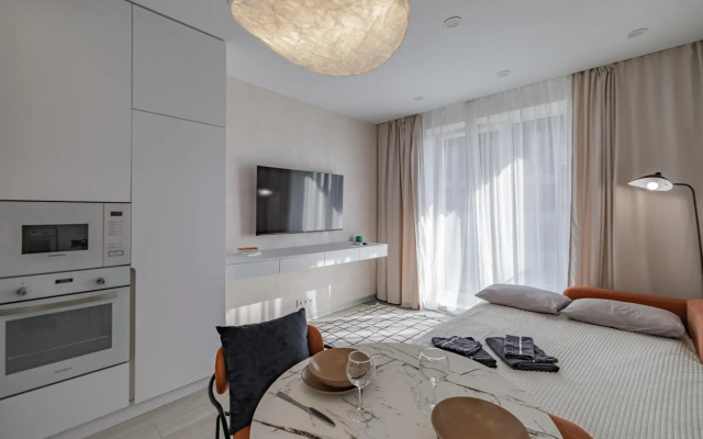 Квартира с открытым балконом EVERE HOME