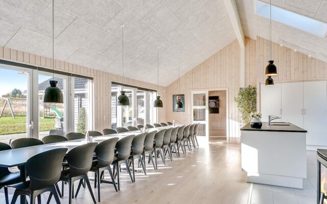 Enticing Holiday Home in Jutland With Swimming Pool