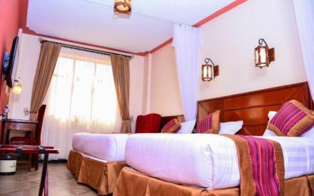 Airport Seasons Hotel