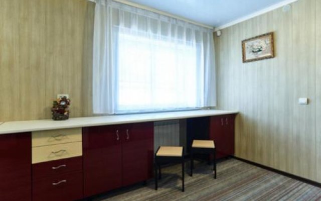 Boryspil Airport Sleep&Fly GuestHouse