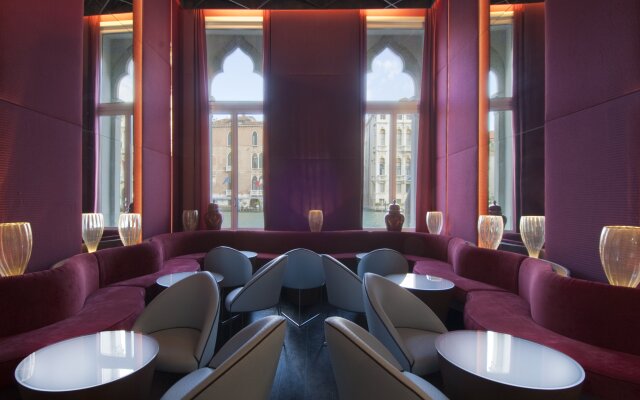 Sina Centurion Palace Hotel