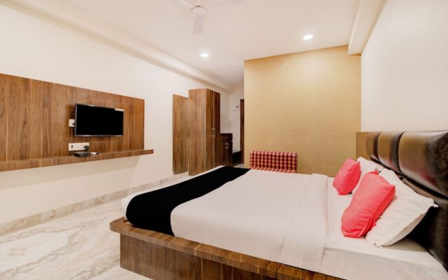 Capital O 44207 Hotel Krishnaraj
