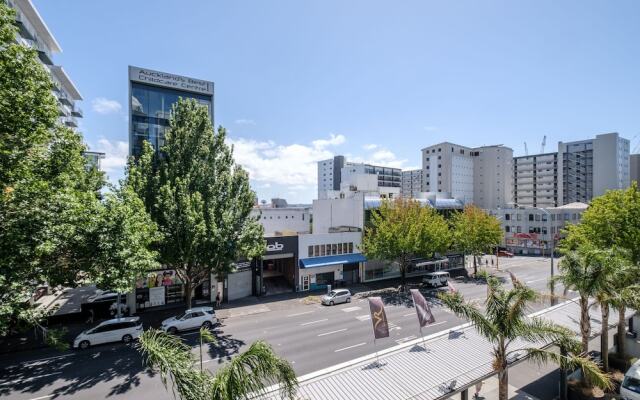 Toodles This Cbd Apartment Is Ready To Delight