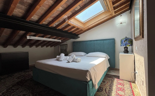 You & Me Corporation Home Verona Centro