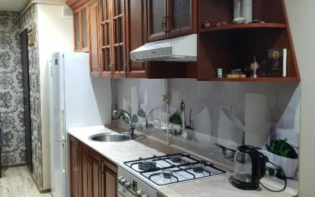 Luxury Apartment-2 in the Center of Yerevan, Safaryans Family