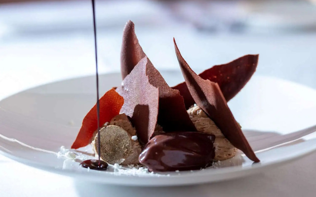 Chateau des Ducs de Joyeuse, BW Signature Collection