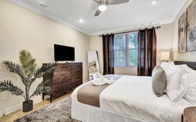 Fabulous 4BR home close to beach