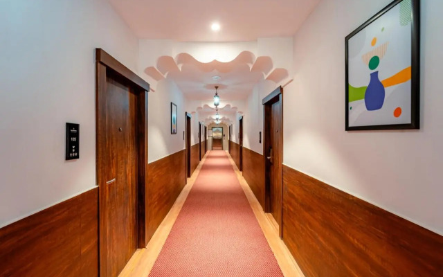 Treebo Premium Omni Residency