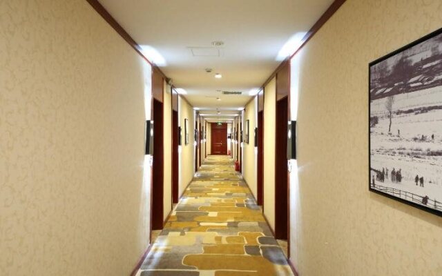 Chonpines Hotel Changchun