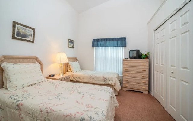 1114 4-bed Pool Home, Liberty Village Kissimmee