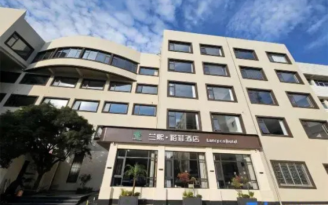 Lancy Hotel