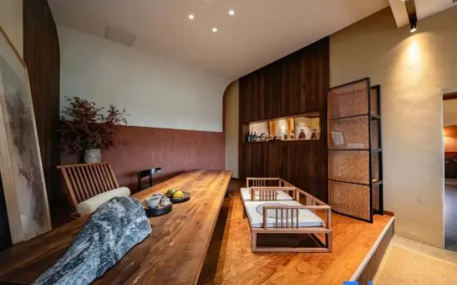 Shiwu Teahouse Inn