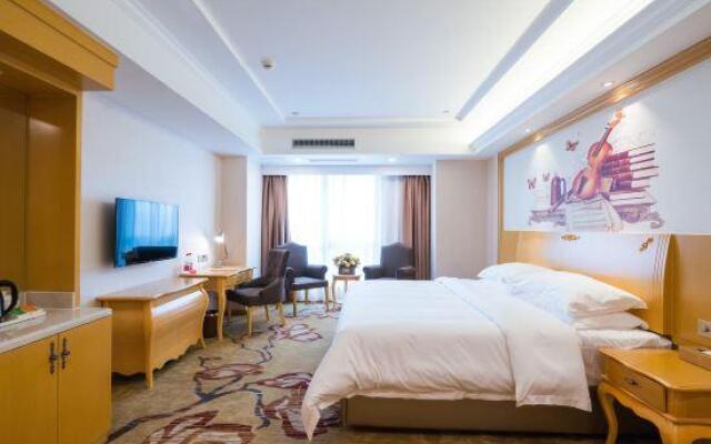 Vienna Hotel (Jiangmen Wanda Plaza)