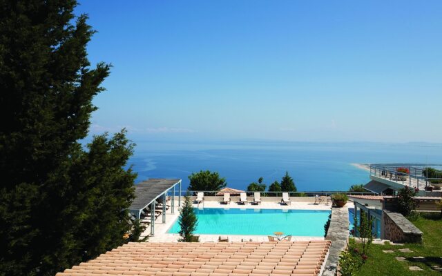Mira Resort
