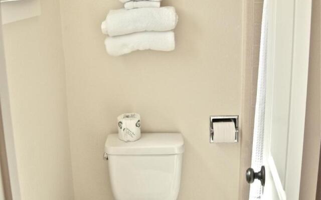 Timbers INN and Suites