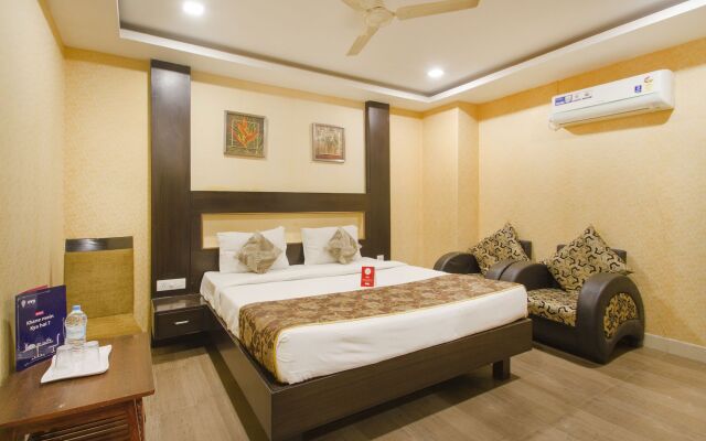 OYO 10225 Hotel Sree Chandana
