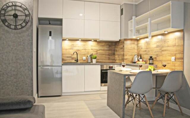 BP Apartment IV