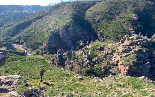 VISITAR BIOUCAS I - Casa Inteira Familiar e Grupo de Amigos