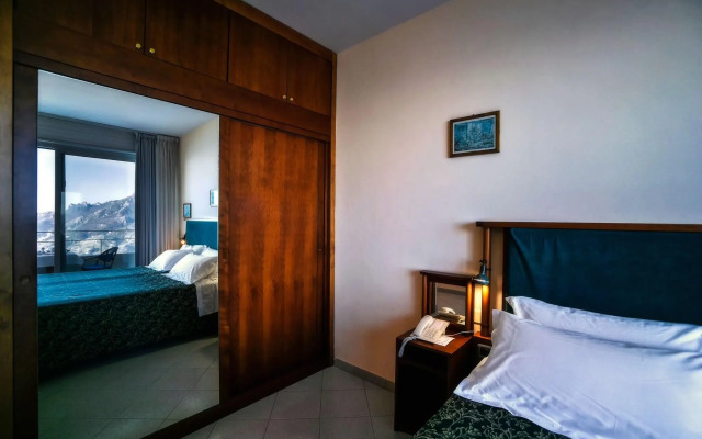 Hotel Graal