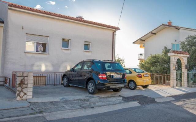 Apartman Crikvenica 30218 - Mira