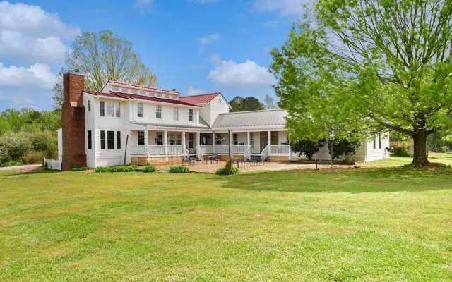 The Farmhouse Inn