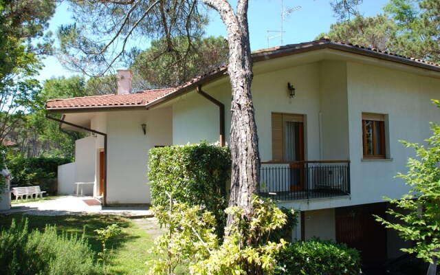 Villa Ralph