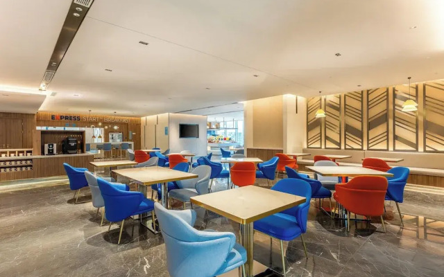 Holiday Inn Express Shenzhen Guangming by IHG