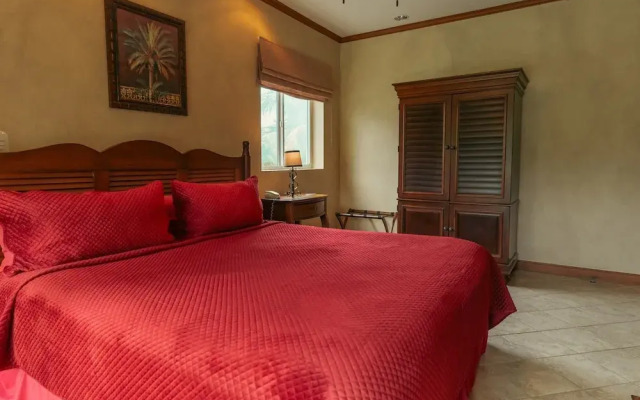 CR Luxury Veranda 7B 2 Bdrm
