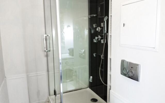 Apartments on Khoroshevskoe highway 12/1 sq.10