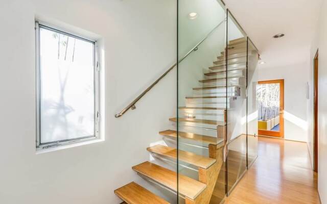 San Juan Avenue Exclusive 4BR