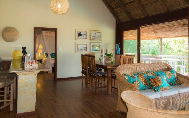 Machangulo Beach Lodge